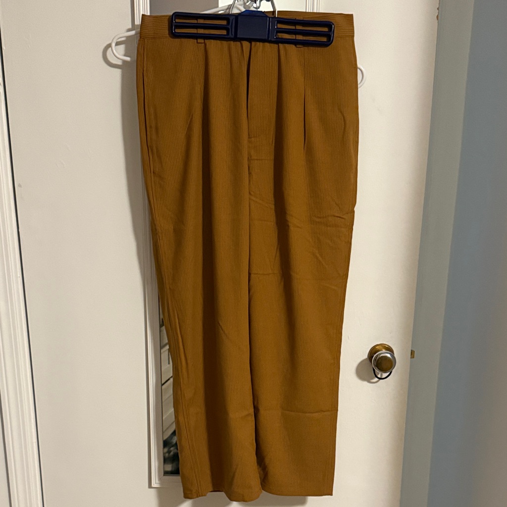 Knot Sisters Brand Womens Tan Pants